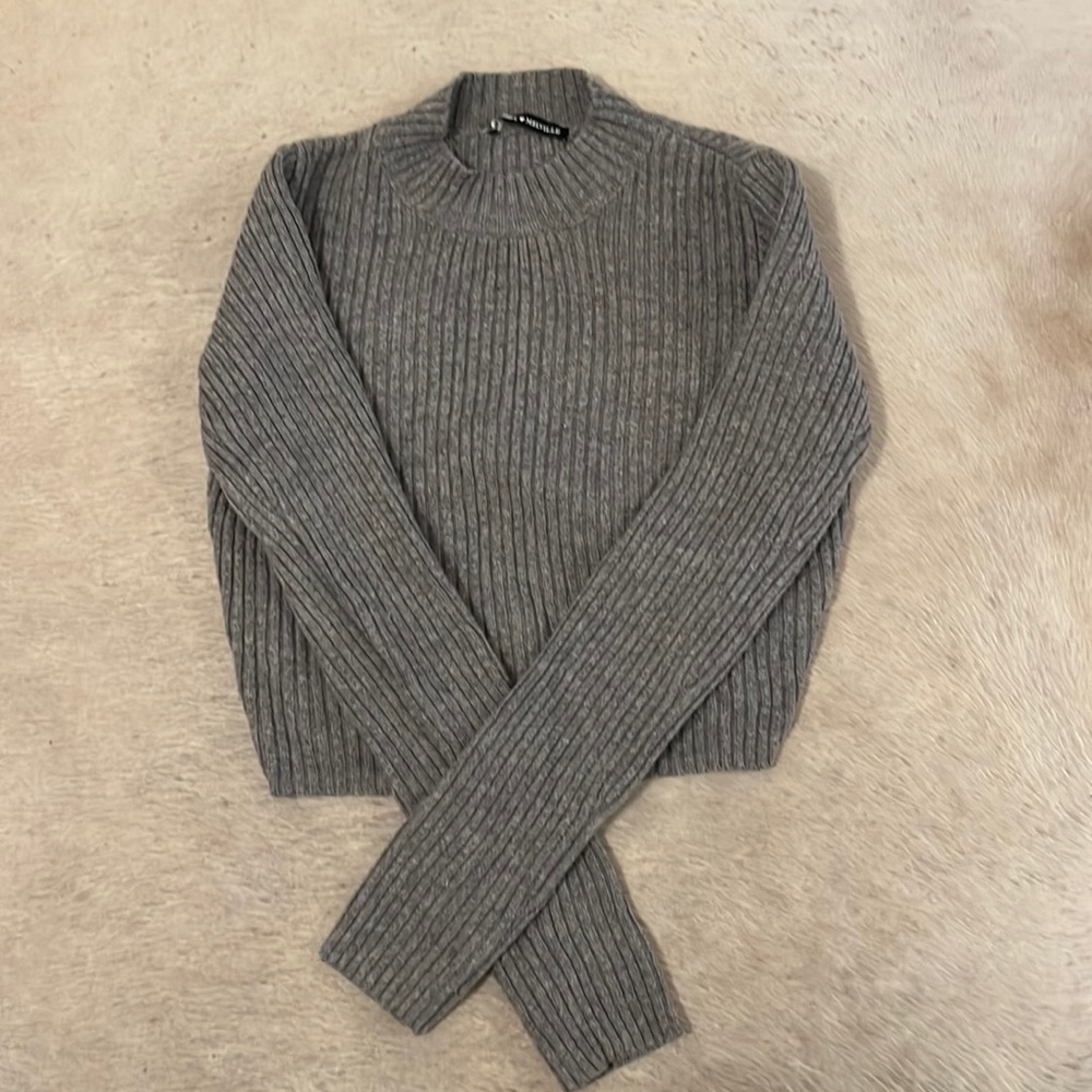Brandy Melville grey cropped turtleneck